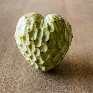 Soursop vs Custard Apple: Comparing Tropical Fruits