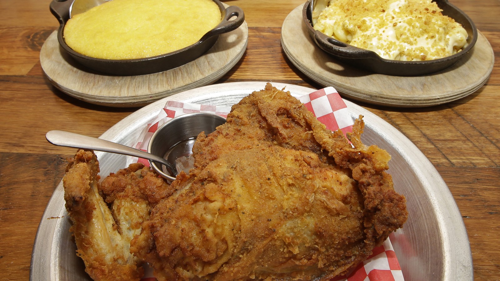 USA Fried Chicken: Enjoying American Comfort Food